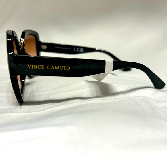 🕶️ 1/15$ or 2/25$ 🕶️ | VINCE CAMUTO SUNGLASSES - Picture 2 of 3